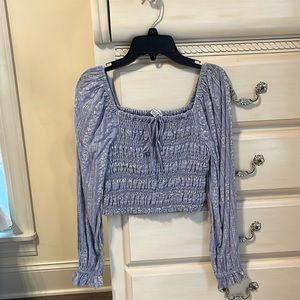 American Eagle blue top xs
